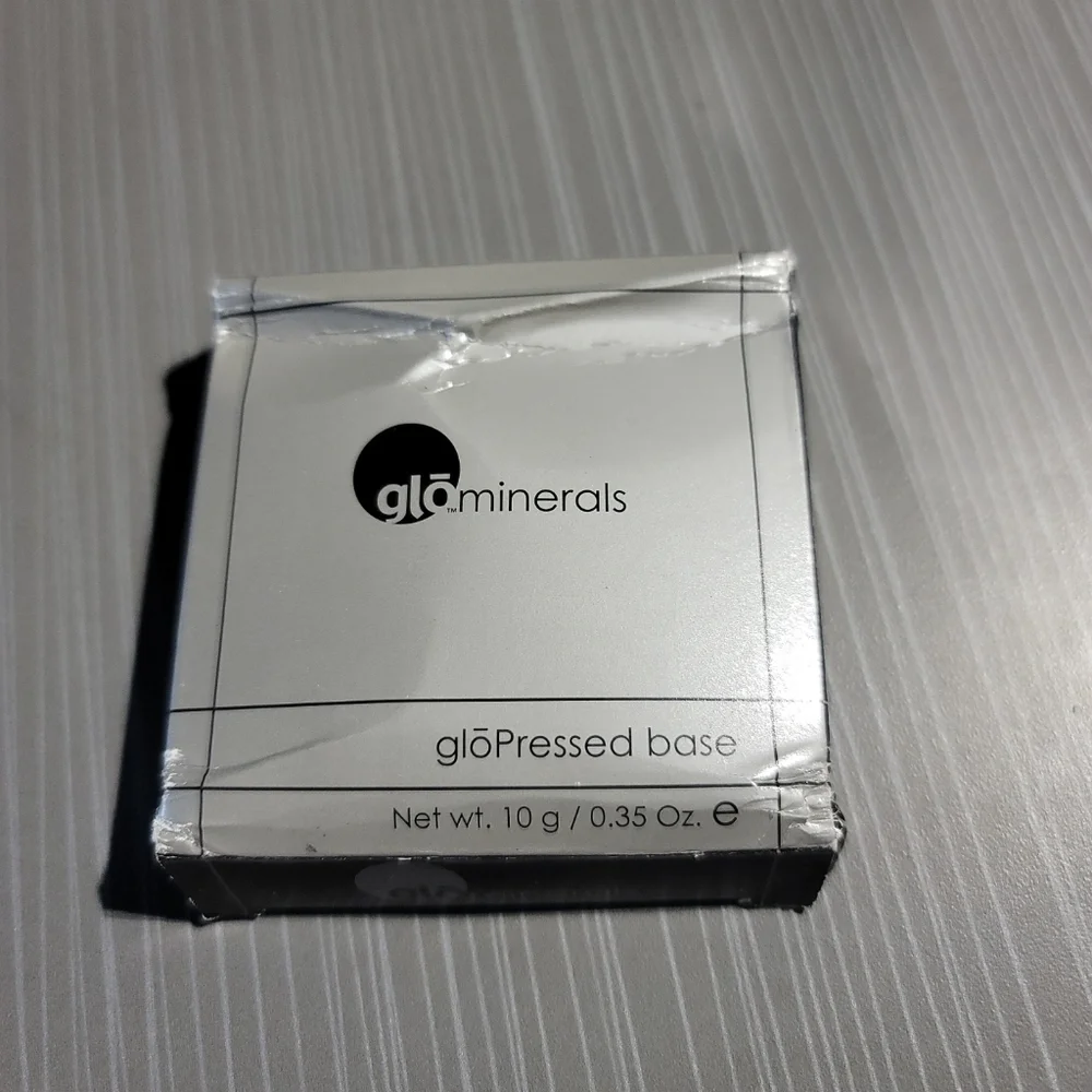 Glominerals - Glo Pressed Base - COCOA Dark‎ - New in Box - Full Size 0.35oz NEW